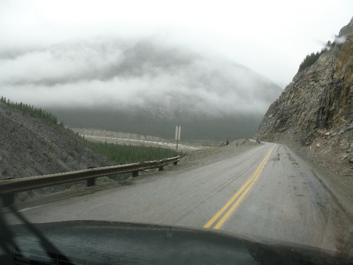 A twist passage of the highway