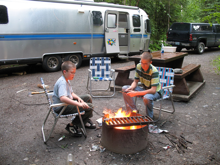Marshmallows over the fire