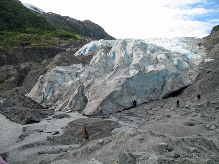 Karl throwing rocks in front of the glacier