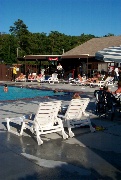 By 7pm a live band started playing by the pool