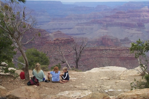 Picnic on the rim